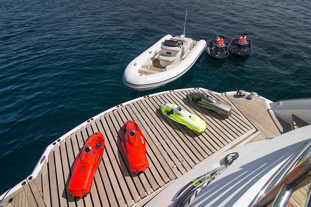 yachtImage_ext_306_5705