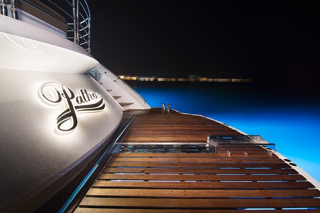 yachtImage_ext_306_5709